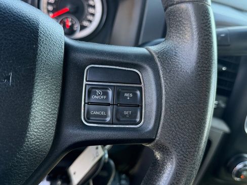 Used 2014 RAM 2500 Tradesman w/ Chrome Appearance Group AWD/4WD image 26