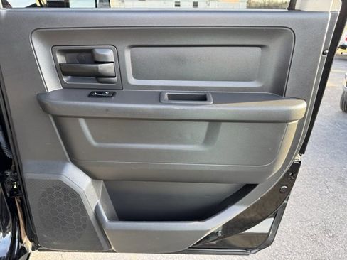 Used 2011 RAM 2500 ST w/ ST Popular Equipment Group image 17