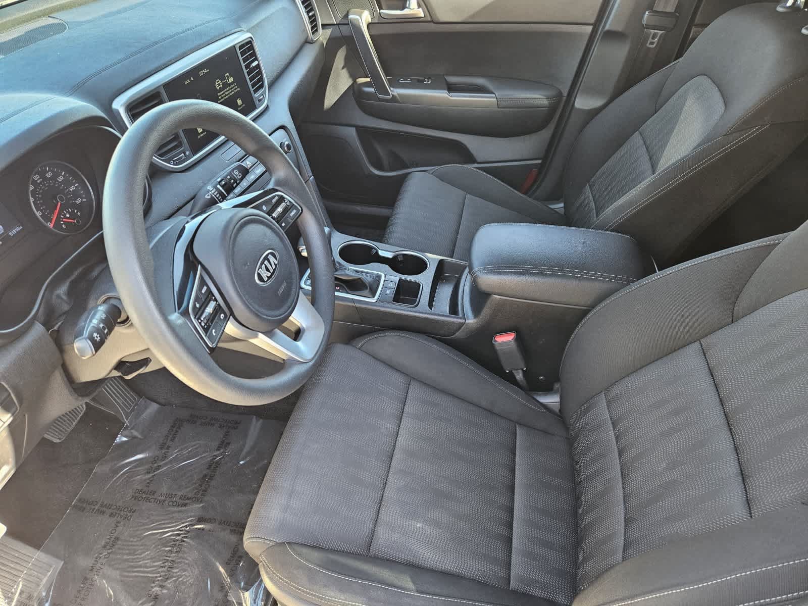 Certified 2022 Kia Sportage LX FWD image 2