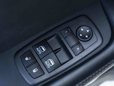 Used 2022 Dodge Challenger SXT w/ Blacktop Package RWD image 33