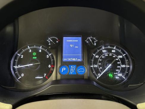 Used 2016 Lexus GX 460 w/ Premium Package image 17