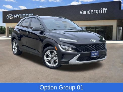 Used 2023 Hyundai Kona SEL FWD image 1