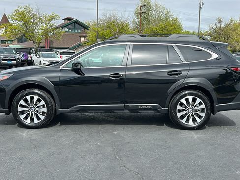 Certified 2025 Subaru Outback Limited AWD/4WD image 9