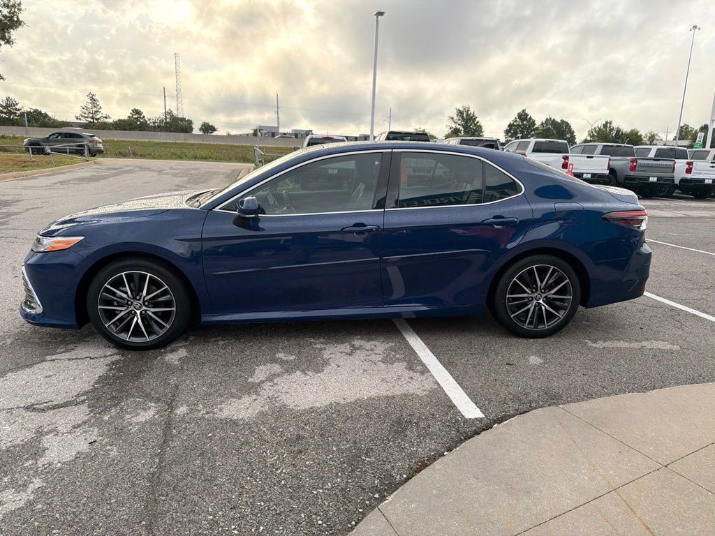 Used 2023 Toyota Camry XLE w/ Navigation Package AWD/4WD image 6