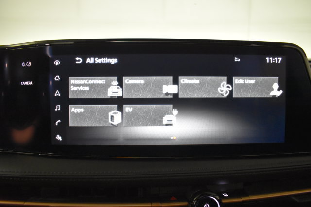 Used 2024 Nissan Ariya AWD image 25