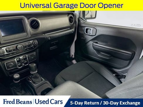 Used 2020 Jeep Wrangler Unlimited Sport AWD/4WD image 28