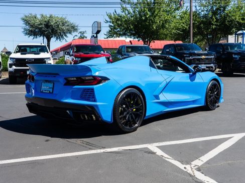 Used 2023 Chevrolet Corvette Stingray Preferred Conv w/ Z51 Performance Package RWD image 5