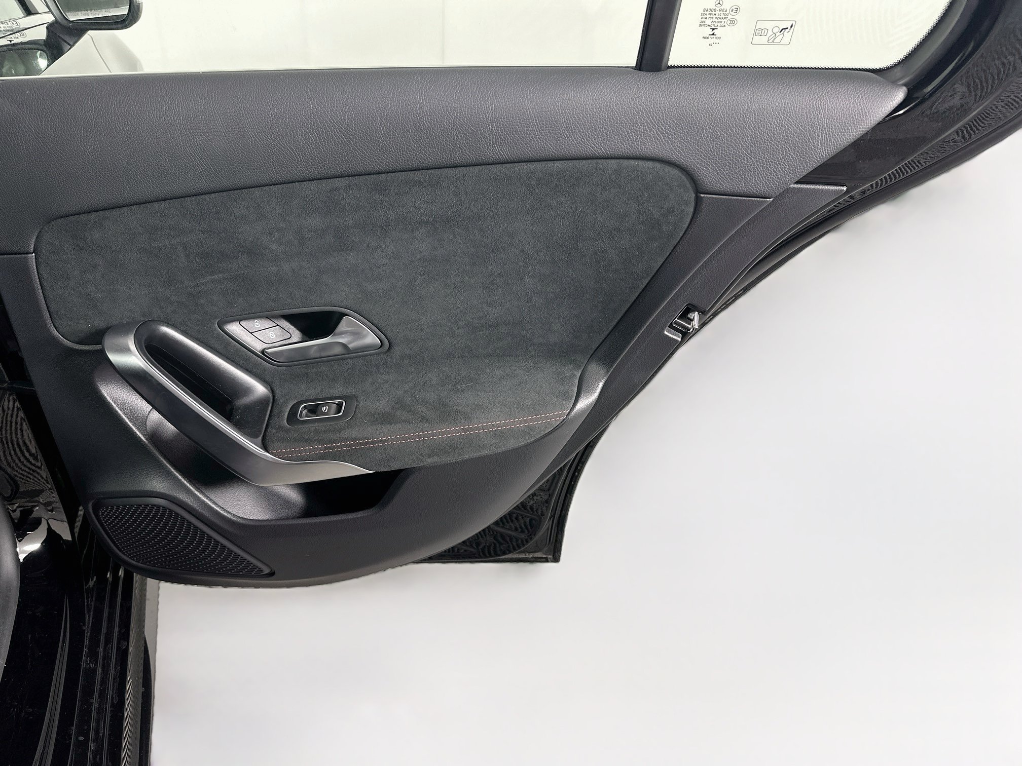 Used 2022 Mercedes-Benz A 220 4MATIC image 29
