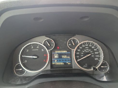 Used 2017 Toyota Tundra SR5 w/ SR5 Upgrade Package RWD image 14