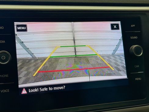 Used 2021 Volkswagen Atlas SE FWD image 16