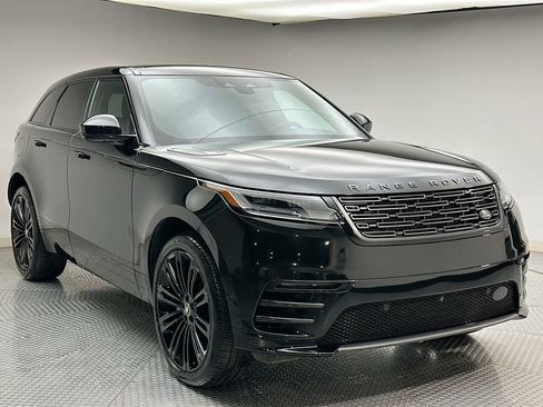Certified 2026 Land Rover Range Rover Velar Dynamic SE image 15
