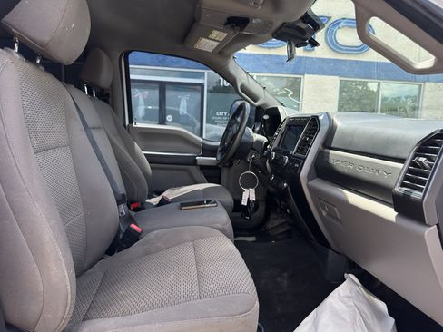 Used 2022 Ford F250 XLT w/ FX4 Off-Road Package AWD/4WD image 11
