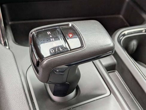 Used 2022 GMC Sierra 1500 AT4 w/ AT4 Premium Package image 20