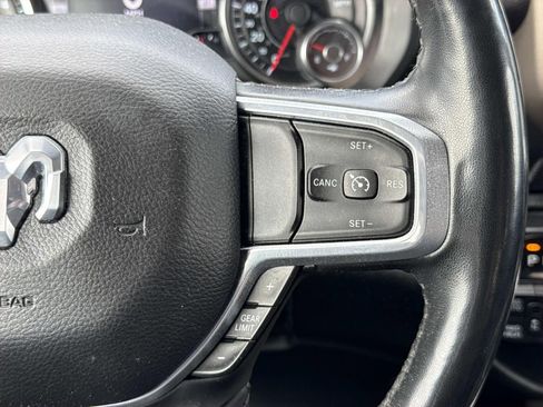 Used 2019 RAM 1500 Laramie image 13
