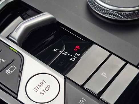 Used 2023 BMW 330e w/ Driving Assistance Package image 32