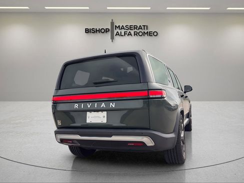 Used 2023 Rivian R1S Adventure image 7