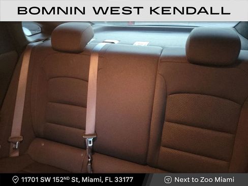 Used 2023 Chevrolet Malibu RS image 17