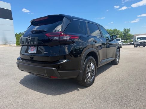 Used 2024 Nissan Rogue S AWD/4WD image 15