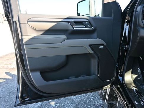 New 2026 Chevrolet Silverado 2500 ZR2 AWD/4WD image 17