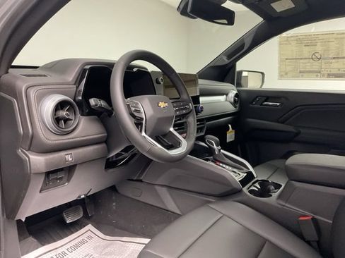 New 2026 Chevrolet Colorado LT w/ LT Convenience Package AWD/4WD image 11