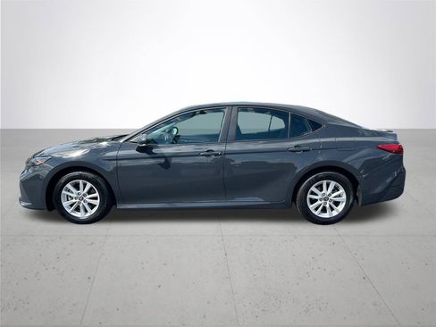 Certified 2025 Toyota Camry LE FWD image 11