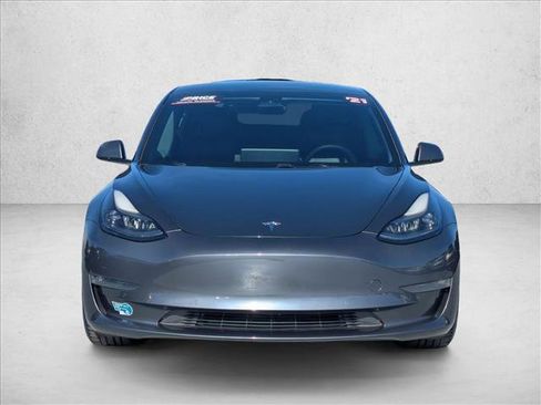 Used 2021 Tesla Model 3 Performance image 2
