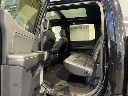 Used 2026 Ford F150 Lariat AWD/4WD image 41