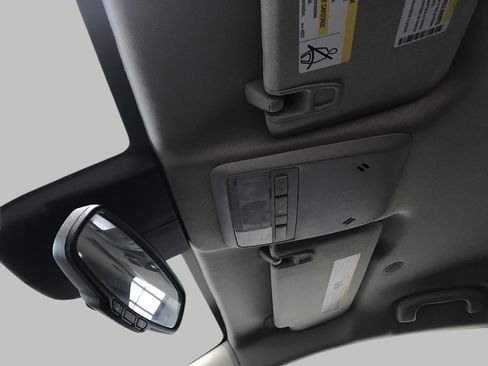 Used 2018 Buick Encore Preferred image 15