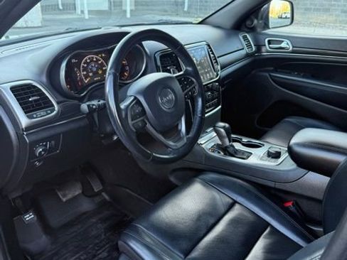 Used 2021 Jeep Grand Cherokee Limited w/ Luxury Group II AWD/4WD image 14