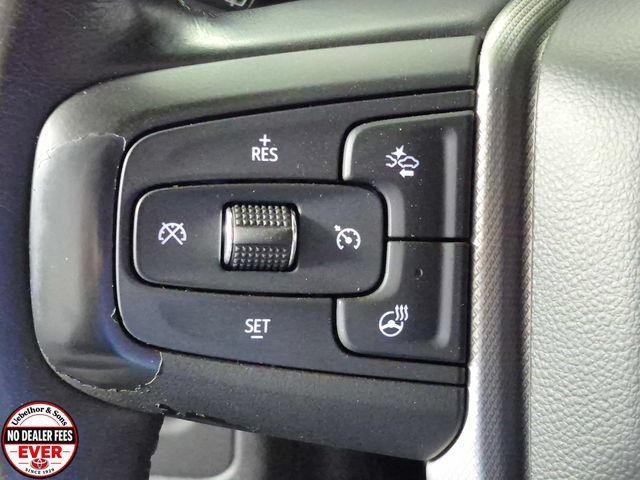 Used 2021 GMC Yukon XL Denali w/ Denali Premium Package AWD/4WD image 12