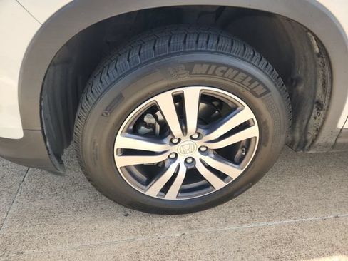 Used 2017 Honda Pilot EX-L image 9