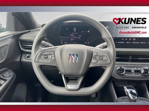 New 2026 Buick Envista Preferred FWD image 13