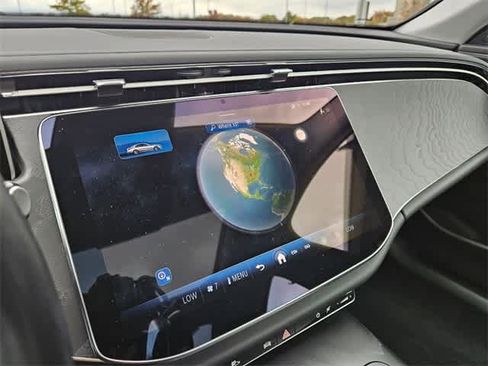 Used 2024 Mercedes-Benz E 350 4MATIC Sedan image 28