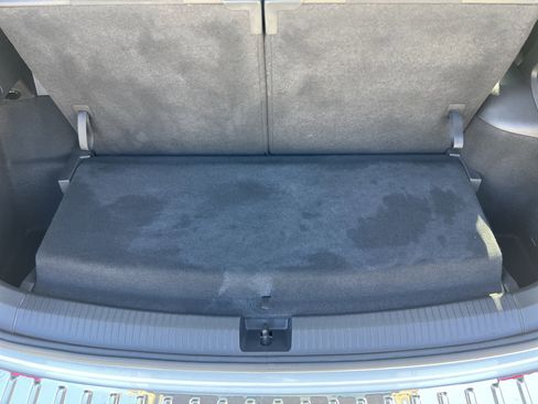 Certified 2023 Volkswagen Tiguan SE image 31