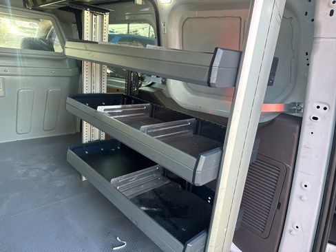 Used 2023 Ford Transit Connect XL image 12