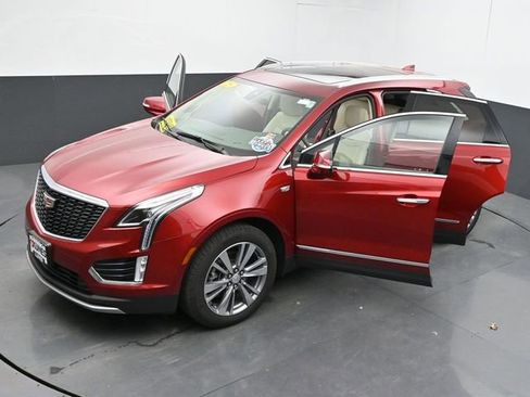 Used 2025 Cadillac XT5 Premium Luxury AWD/4WD image 65