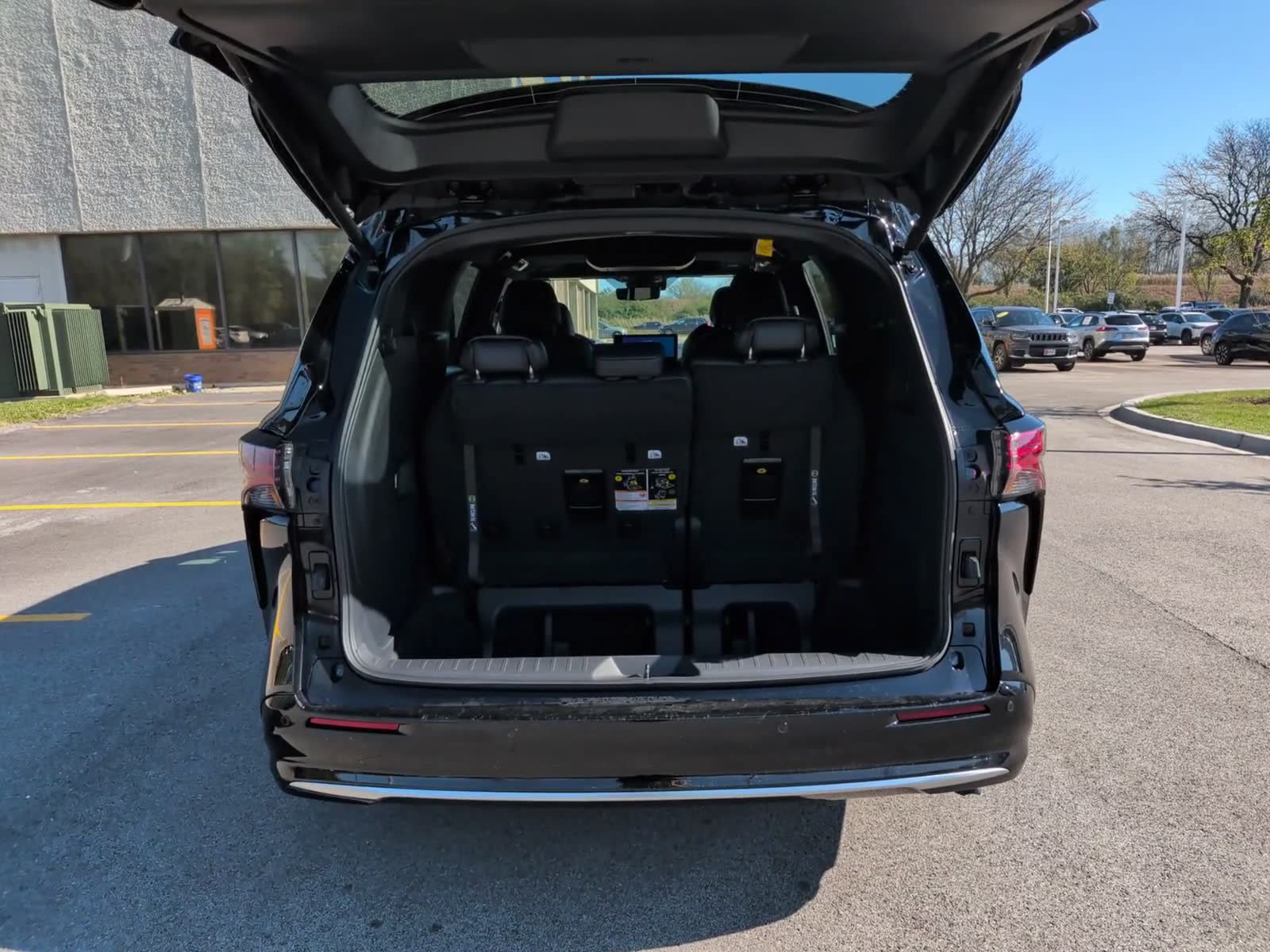 New 2026 Toyota Sienna Platinum AWD/4WD image 6
