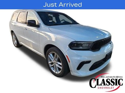 Used 2023 Dodge Durango GT image 1