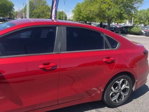 Used 2019 Kia Forte LXS image 6