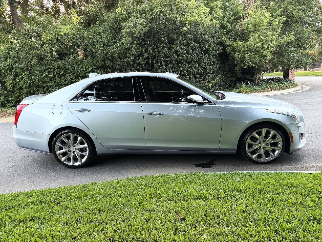 Used 2018 Cadillac CTS Premium Luxury AWD/4WD image 7