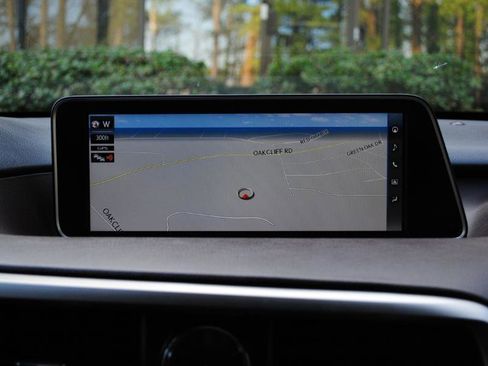 Used 2018 Lexus RX 350L Luxury w/ Accessory Package image 22