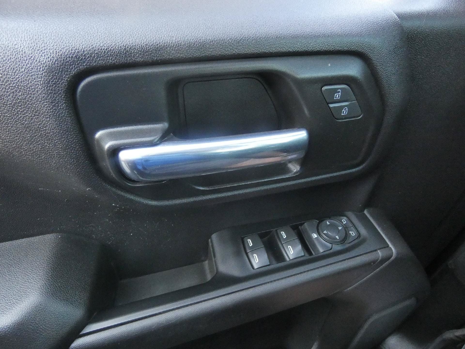 Certified 2023 Chevrolet Silverado 1500 Custom Trail Boss AWD/4WD image 19