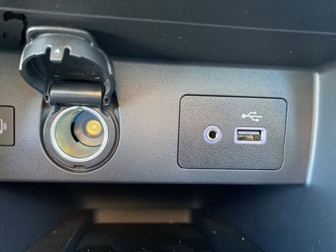 New 2025 Nissan Versa SV w/ Trunk Package image 20