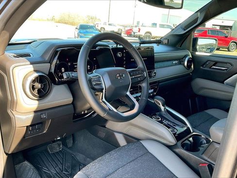 Used 2024 Chevrolet Colorado ZR2 w/ ZR2 Bison Edition image 14