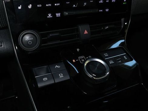 Used 2024 Toyota bZ4X XLE image 30