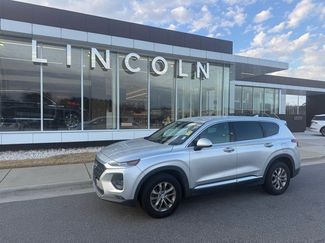 Used 2019 Hyundai Santa Fe SEL video 1