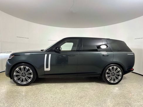 Used 2025 Land Rover Range Rover Long Wheelbase Autobiography AWD/4WD image 2