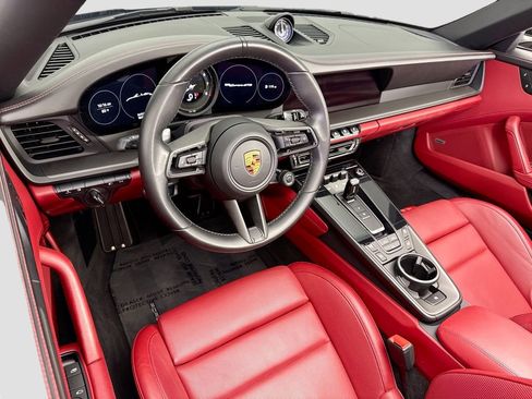 Used 2022 Porsche 911 Carrera GTS RWD image 17
