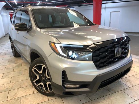 Used 2022 Honda Passport Elite image 4