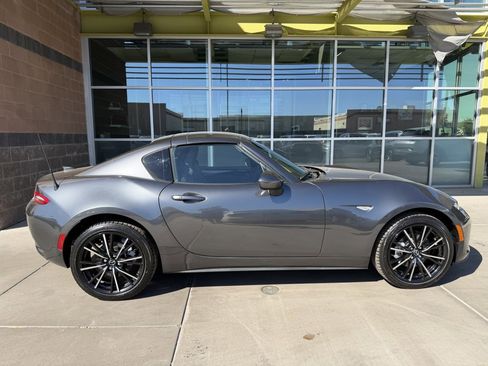 Used 2024 MAZDA MX-5 Miata RF Grand Touring image 9